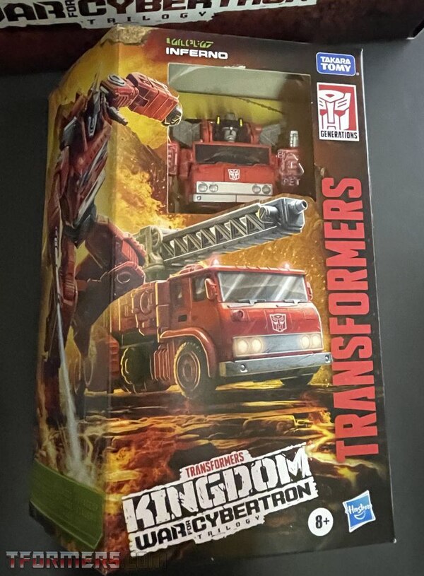 Transformers War For Cybertron Kingdom 35th Anniversary Beast Wars Promo Box  (47 of 57)